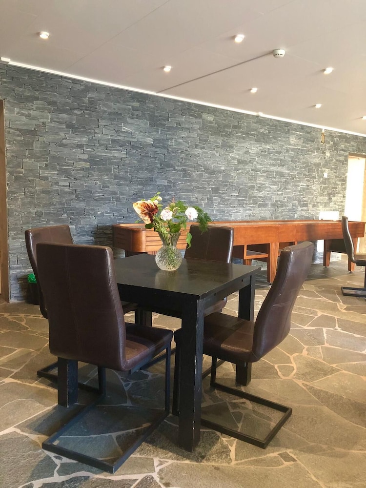 Arena Hotell 46/53