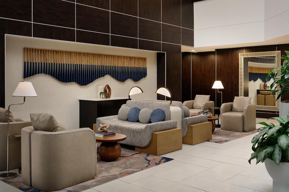 Hyatt Regency Suites Atlanta Northwest 43/65