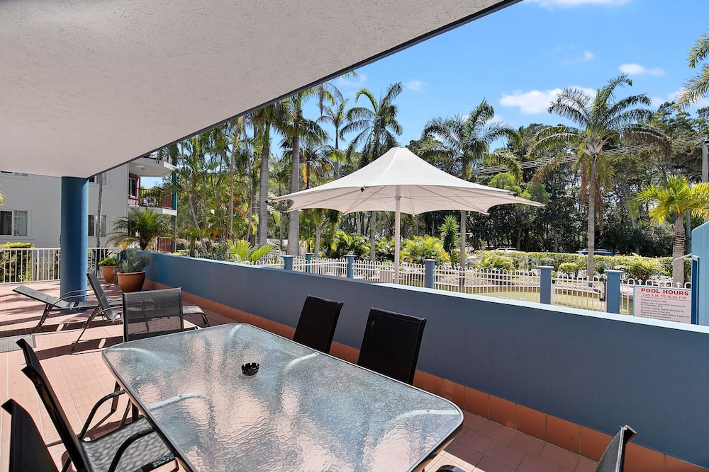 WHITE CREST LUXURY APARTMENTS 30/50