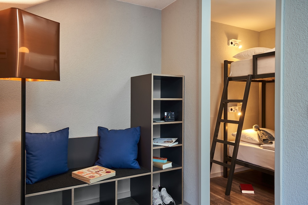 THE HEY HOTEL INTERLAKEN 24/41