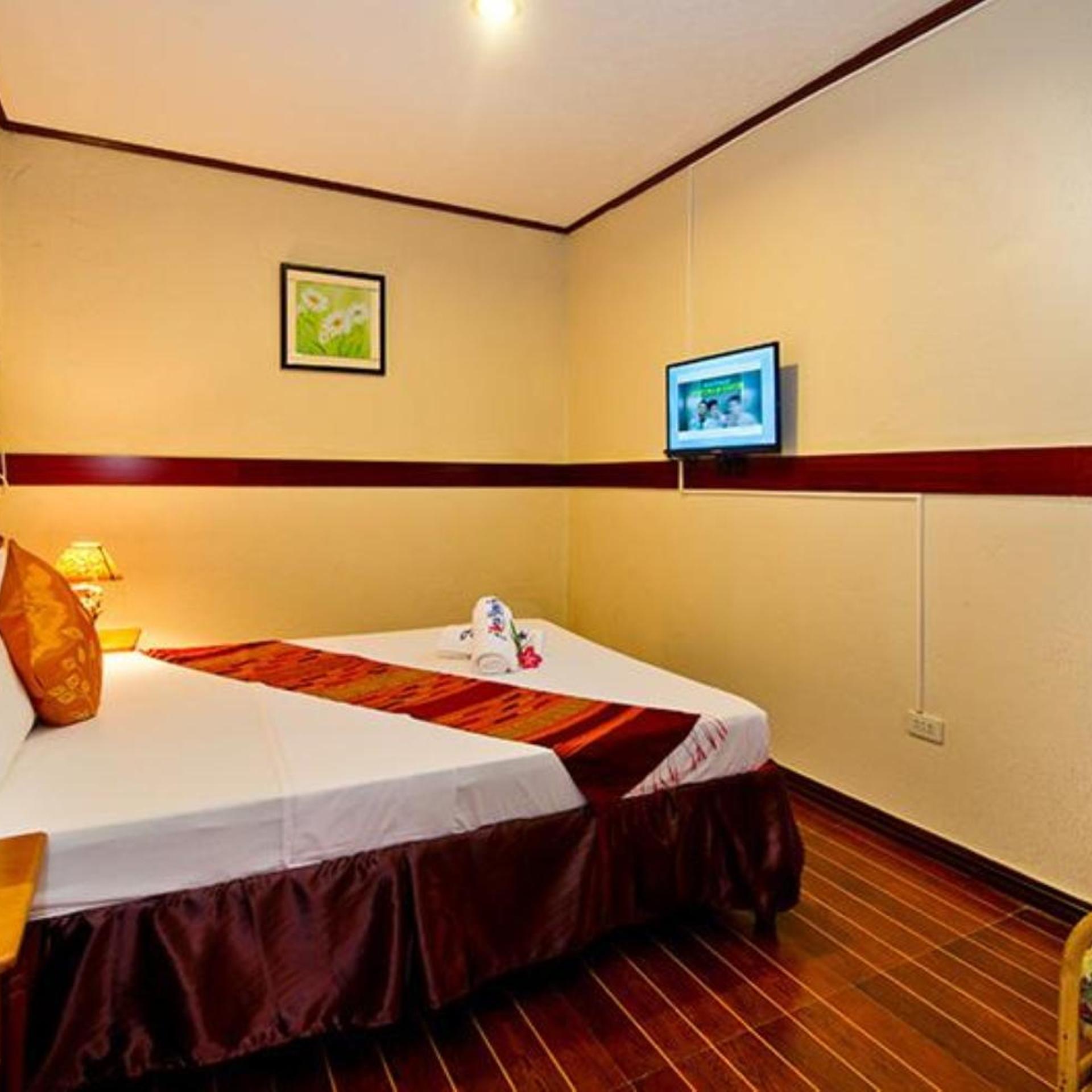 Floral Villarosa Hotel 13/65
