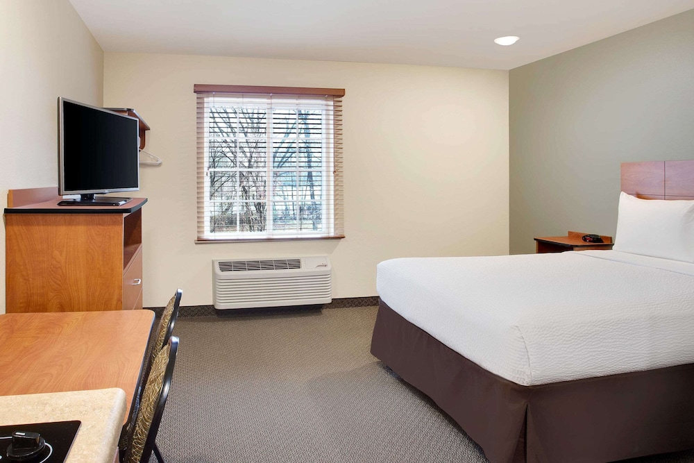 WoodSpring Suites Virginia Beach 12/27