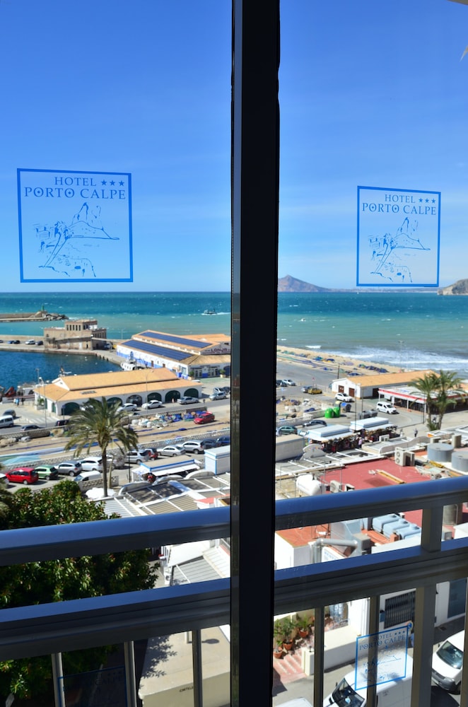Porto Calpe 48/77