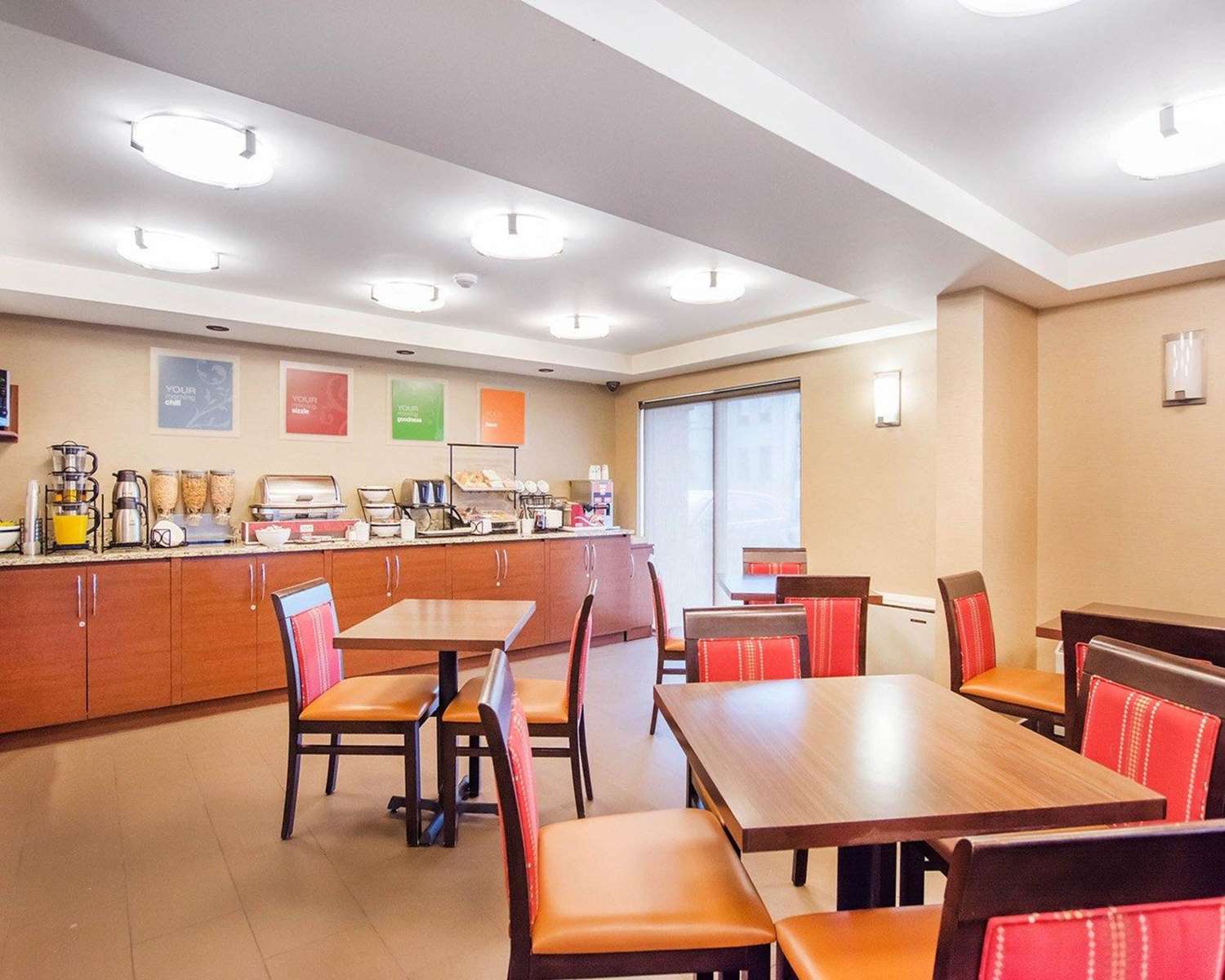 Comfort Inn Bathurst, NB 29/39