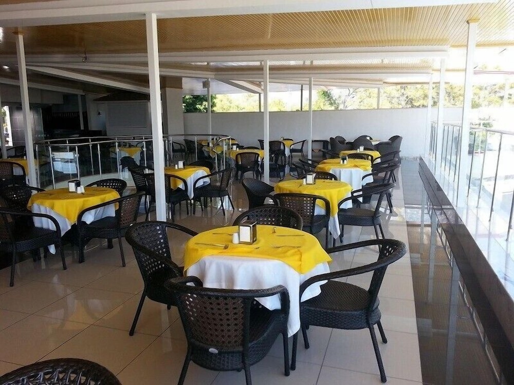 St Nicholas Park Hotel 15/26