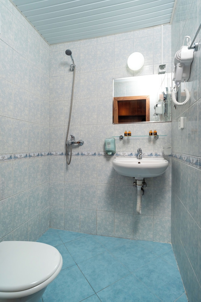MPM Condor Hotel 49/50