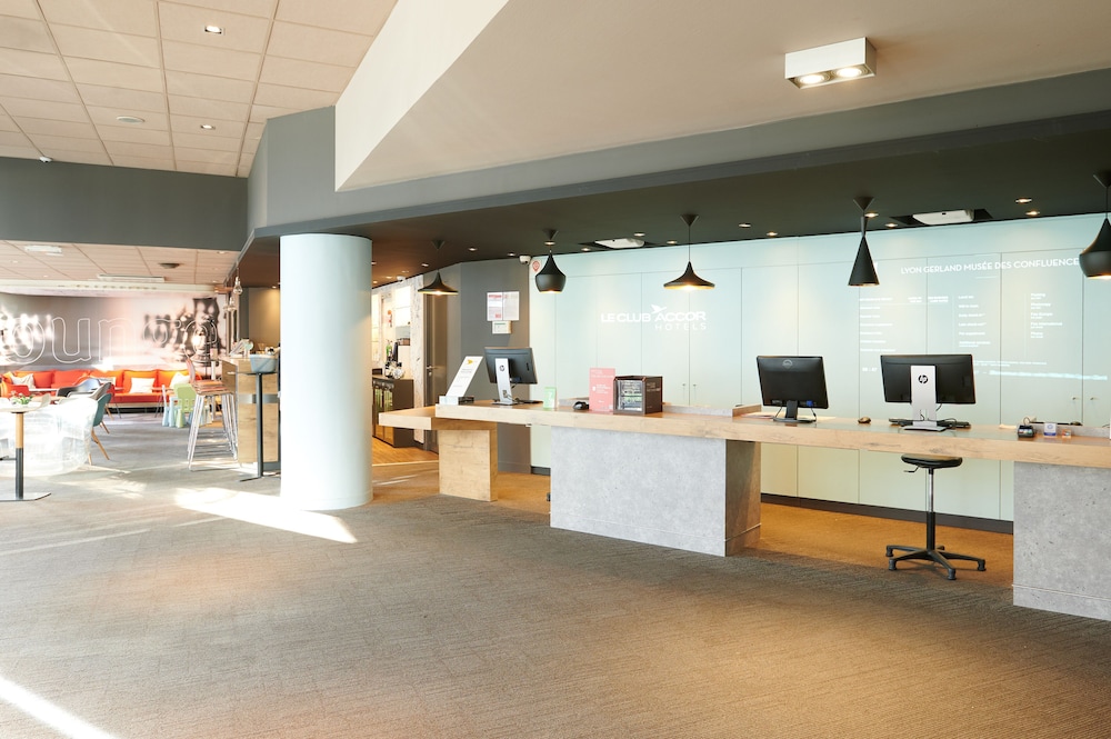 lobby