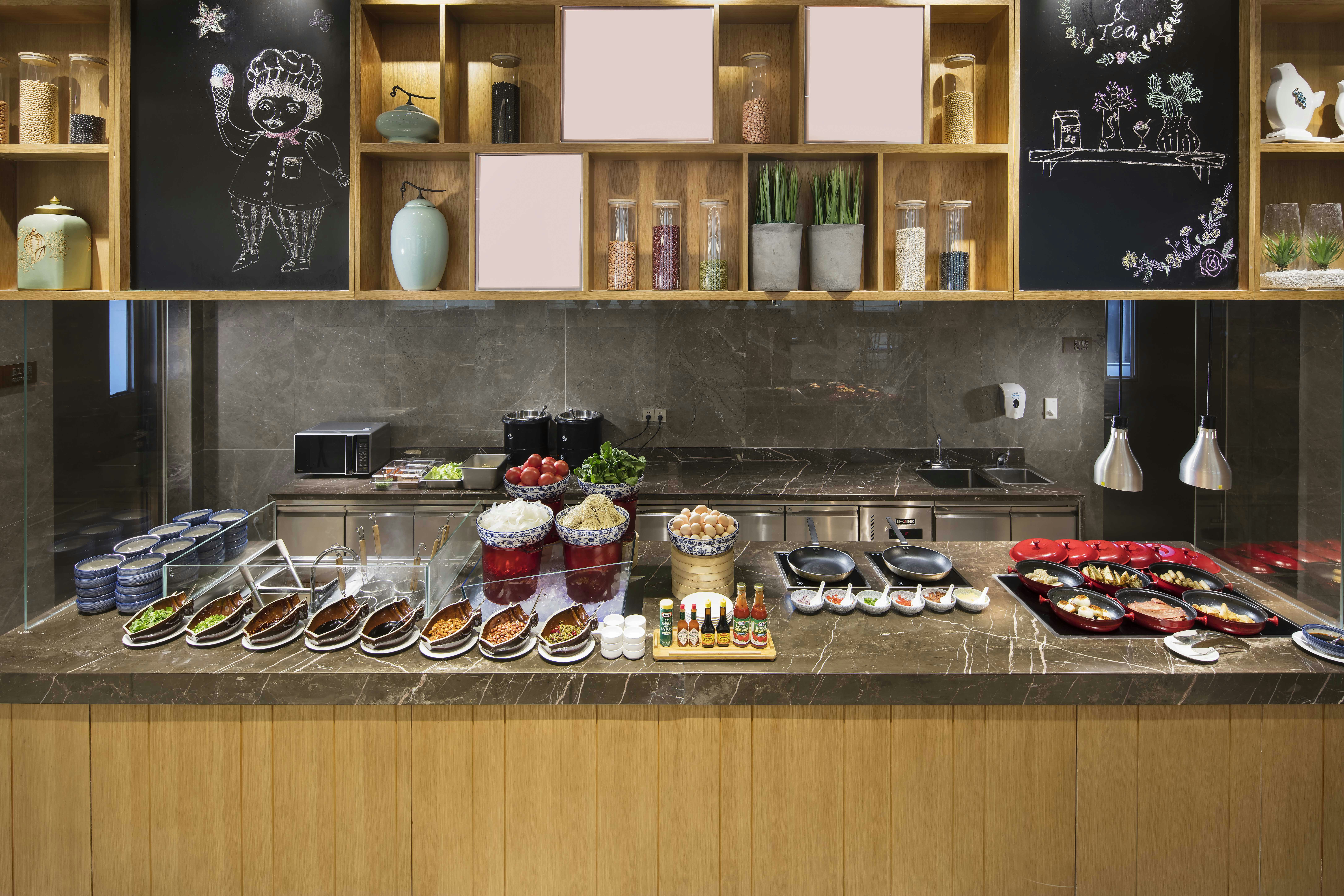 Hilton Garden Inn Shiyan 9/25
