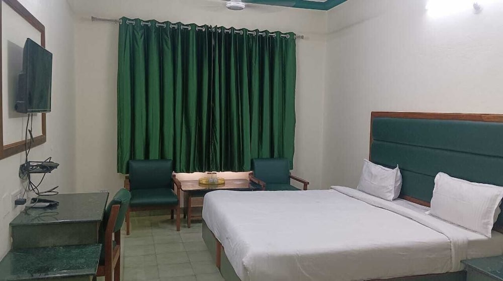 Hotel Ranjit Residency 14/31
