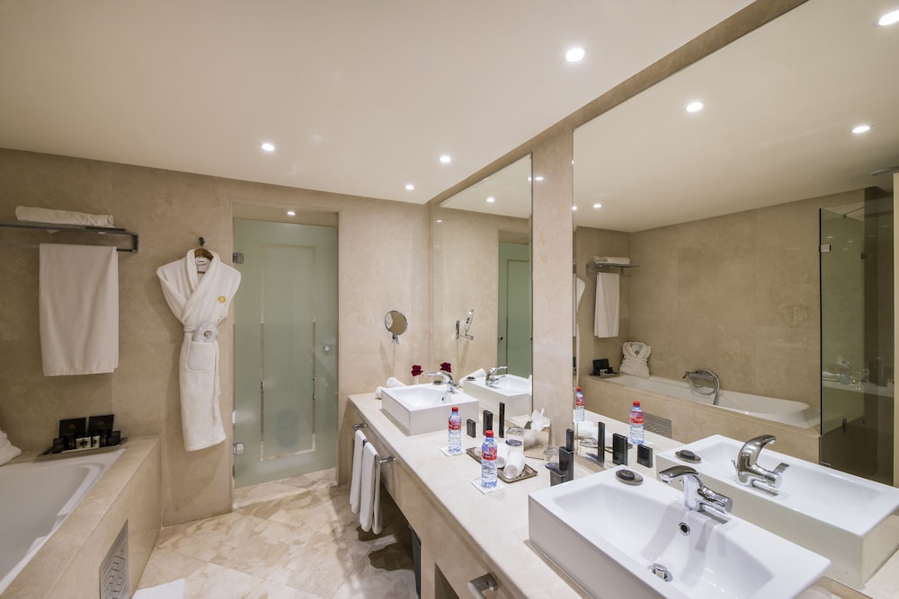 Mogador Marina Casablanca 68/72
