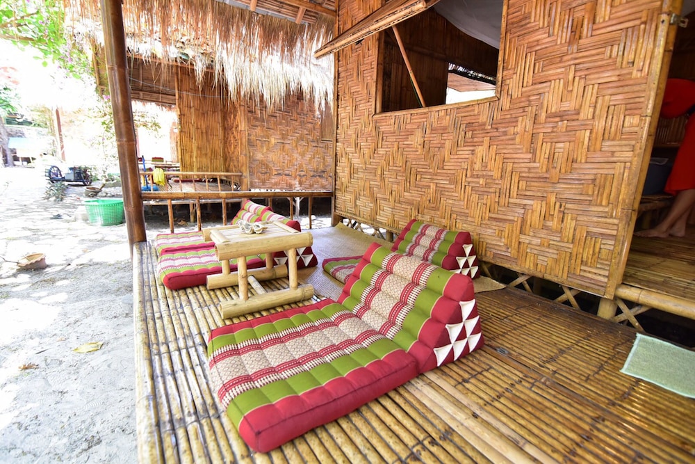 Green View Beach Resort 40/73