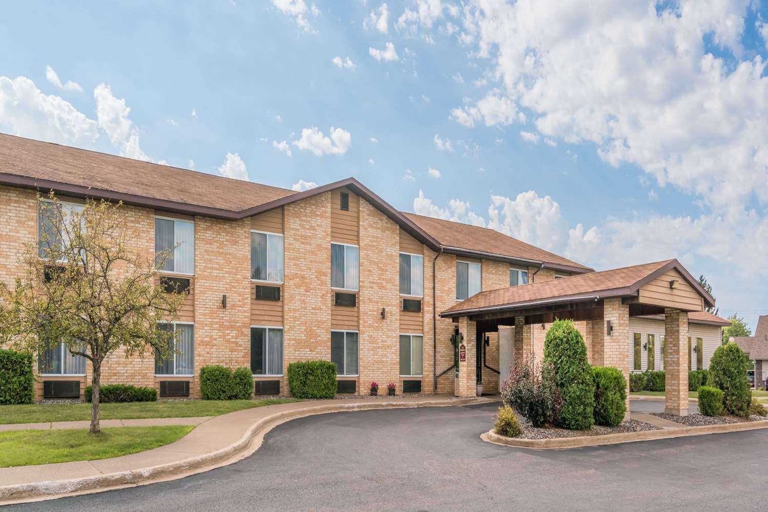 Days Inn by Wyndham Hurley 2/26