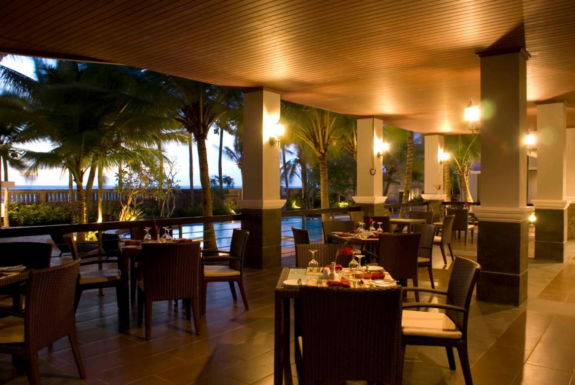 The Acacia Hotel Anyer 16/41