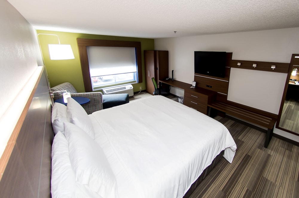 Standard, King Bed