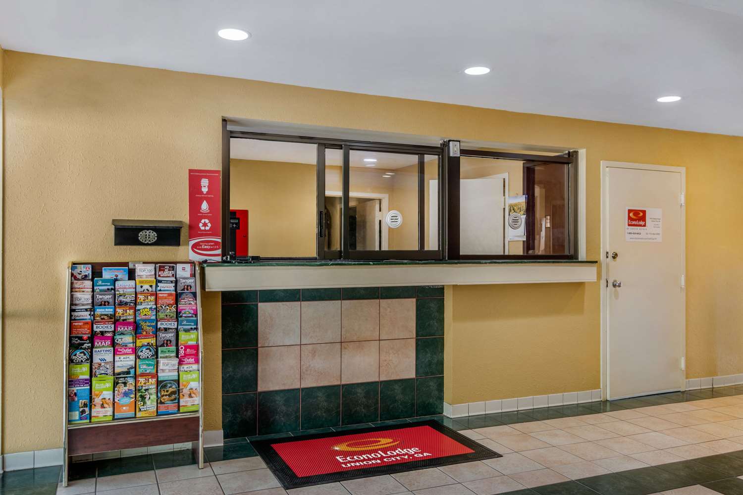 Econo Lodge Union City - Atlanta South 8/24