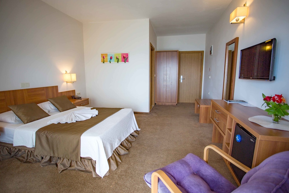 Melis Otel 37/65