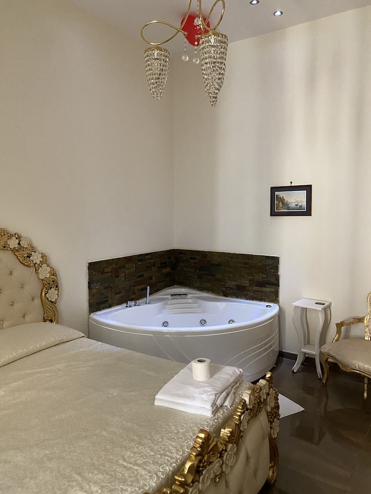 Stazione Napoli Guesthousemariafrancesca 21/36