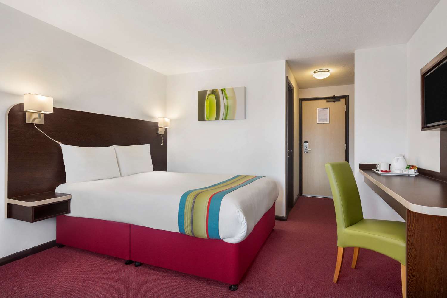 Ramada by Wyndham South Mimms M25 5/20