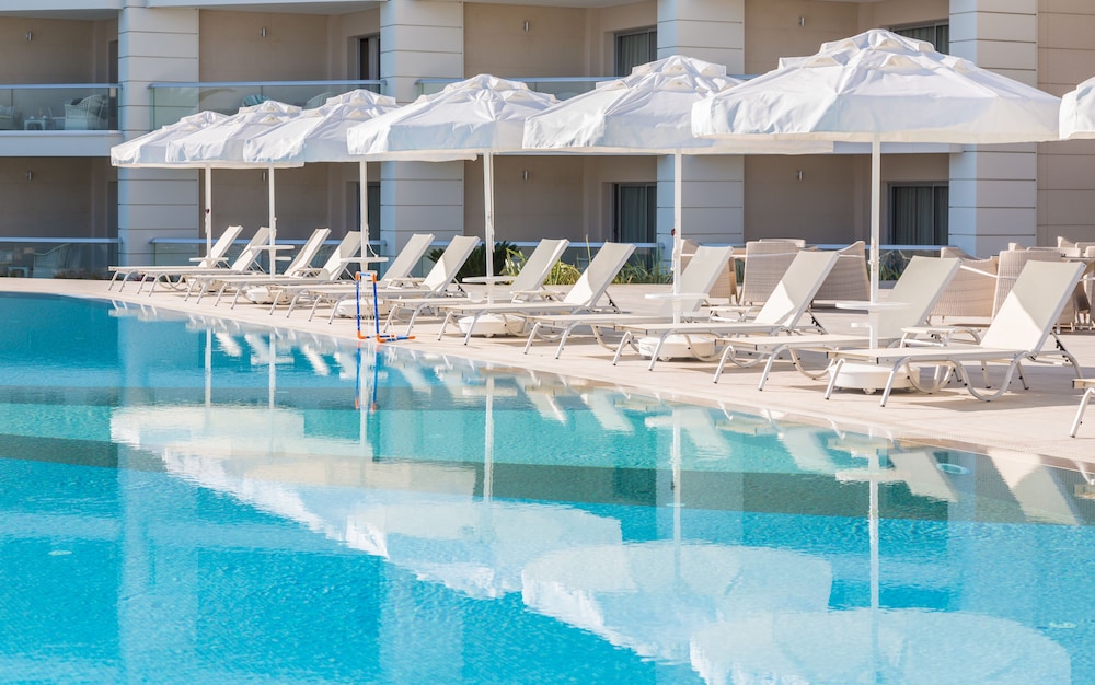 Boyalik Beach Hotel and Spa Thermal Resort 57/68