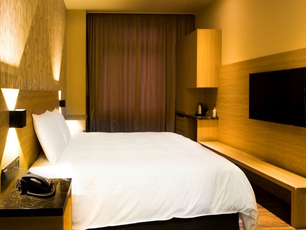 Yu Chun Hotel 34/40