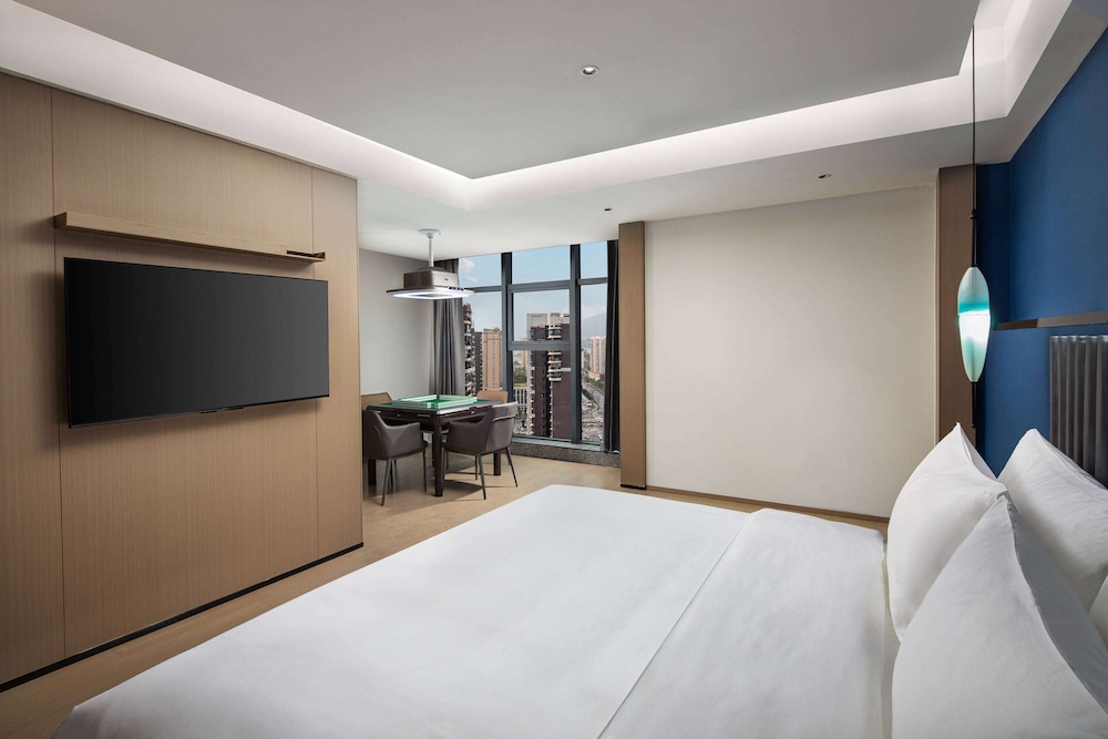 Ramada Encore by Wyndham Enshi 21/27
