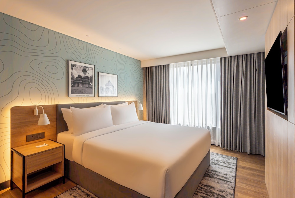 Park Inn & Suites by Radisson Thrissur East Fort 11/47
