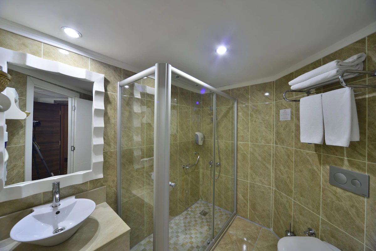 Linda Resort Hotel 48/49