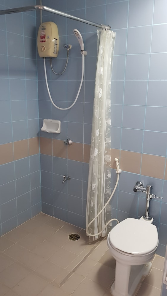 Aek Udon Apartment 20/22