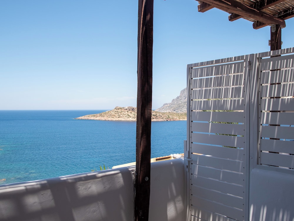 Blue Dawn Kalymnos 44/50