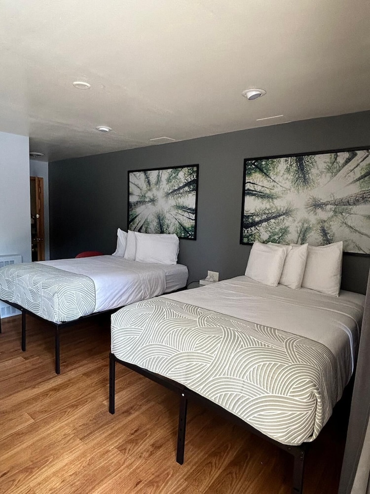 Valued Stay Mayflower 6/18