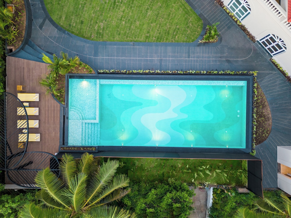 Grand Mercure Goa Candolim 46/58