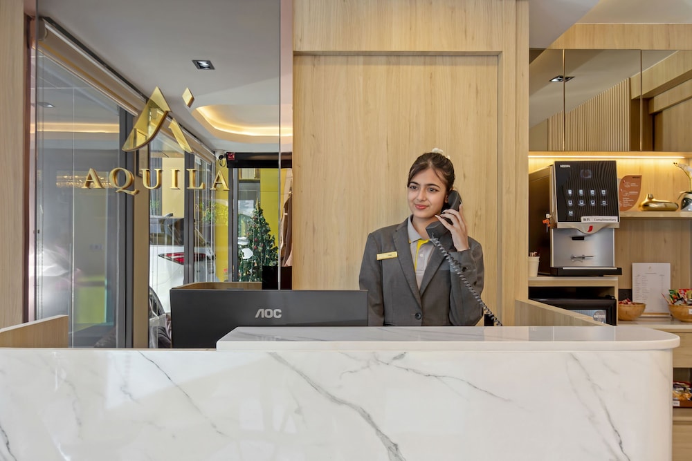 Aquila Hotel Bangkok 3/19