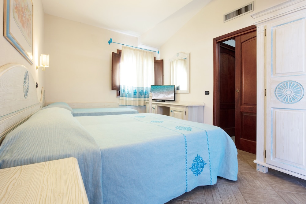 Marina Torre Navarrese Resort 13/43