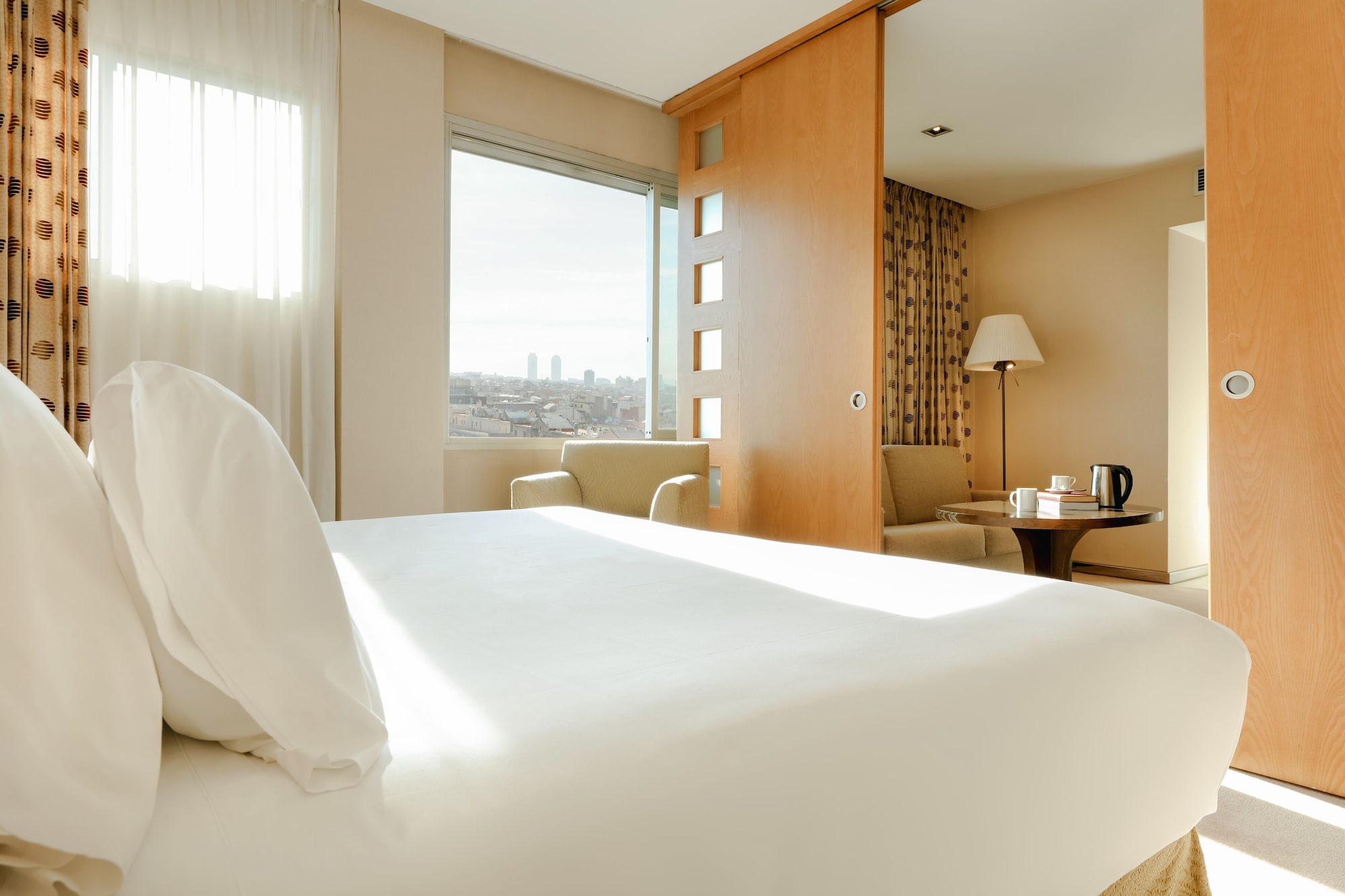 جناح جونيور بإطلالة على المدينة، Hotel Hesperia Barcelona Presidente 5/8