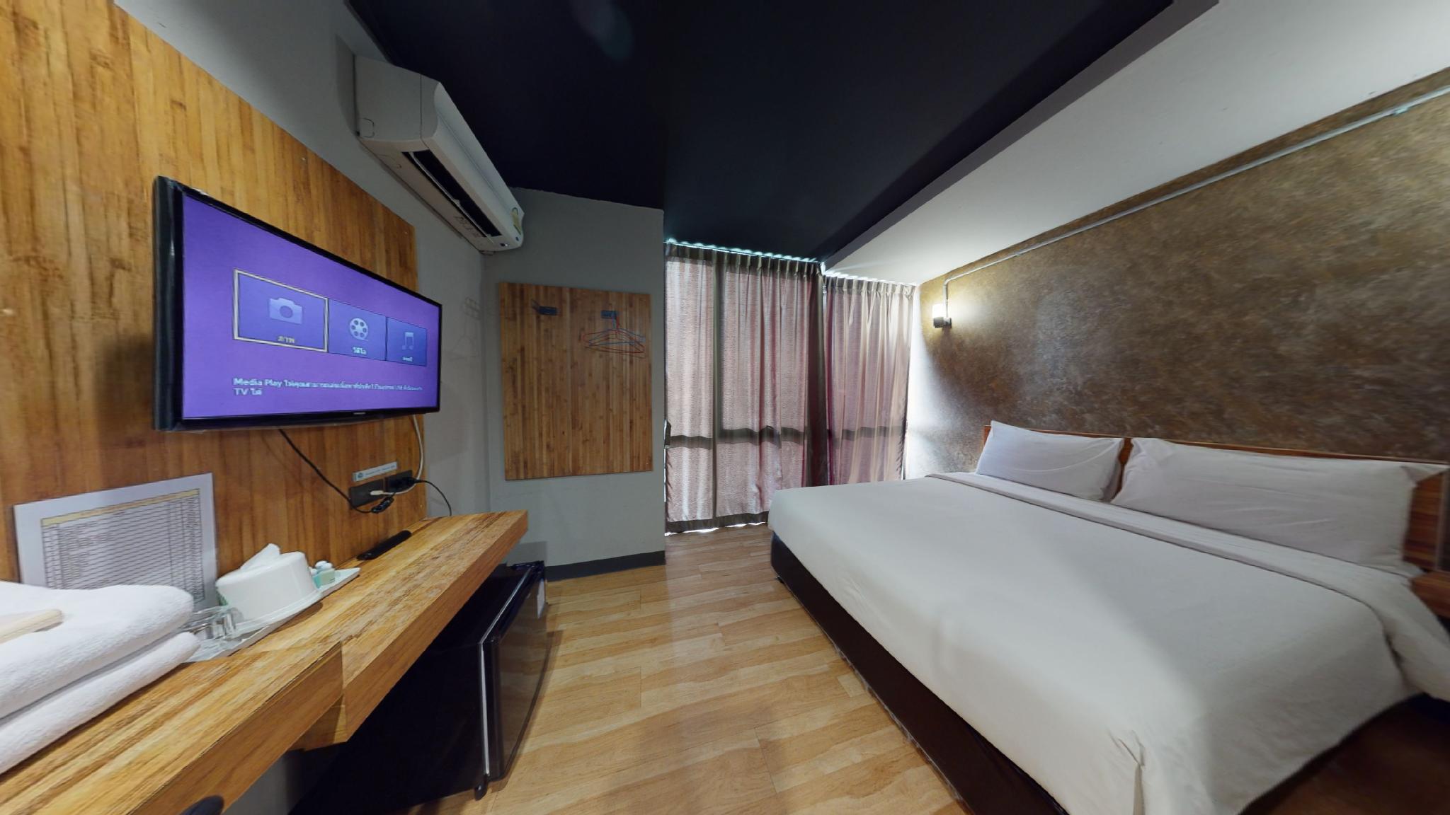 Izen Plus Budget Hotel & Residences 13/57