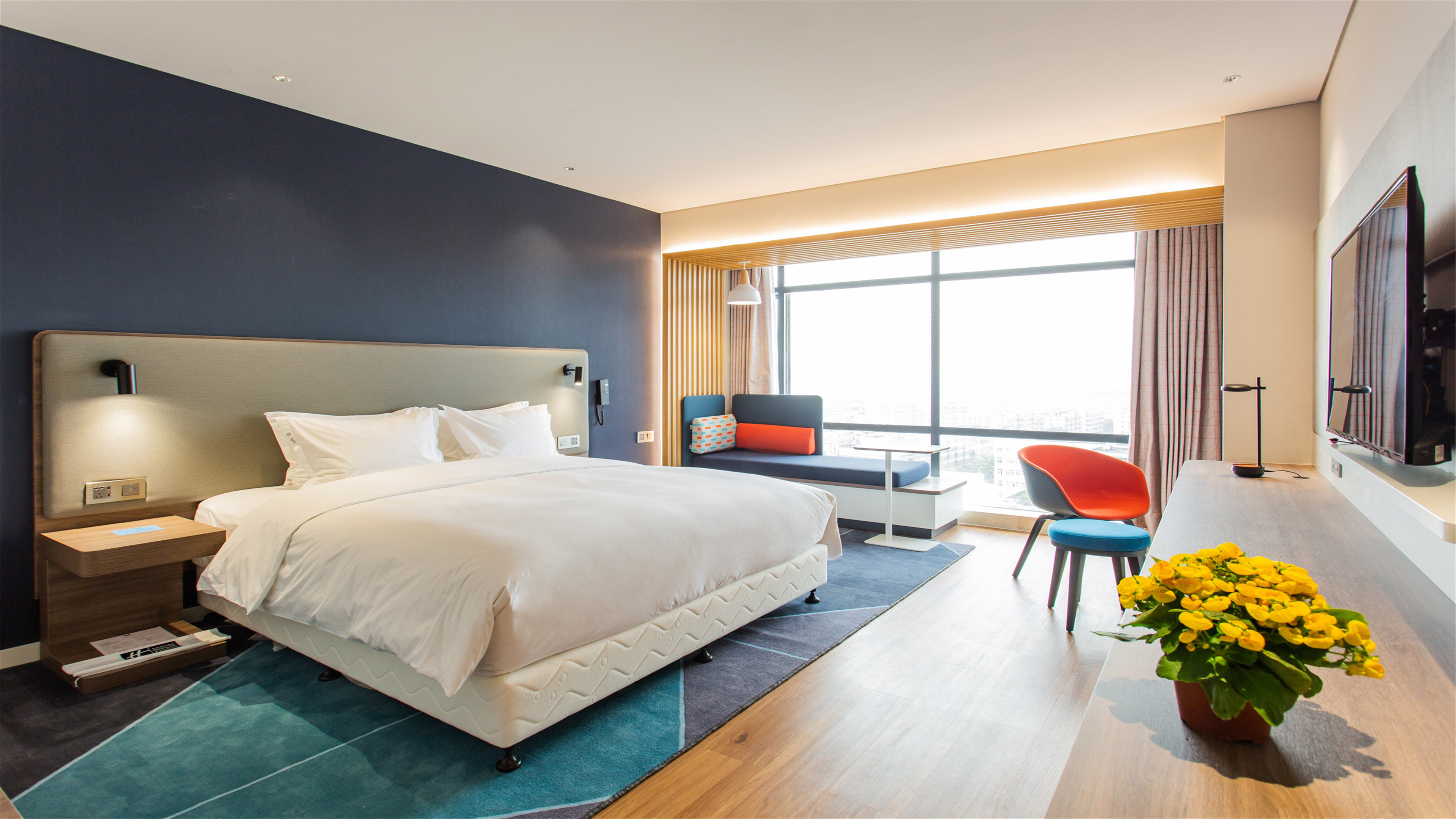 Holiday Inn Express Jiangmen Jianghai 29/79
