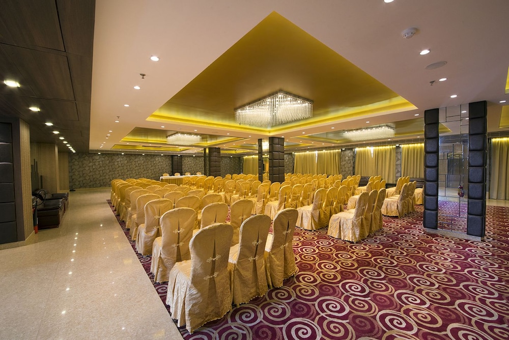 The Fern Residency Kolkata 23/31