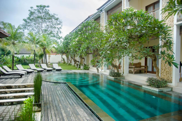 Akatara Hotel 8/11