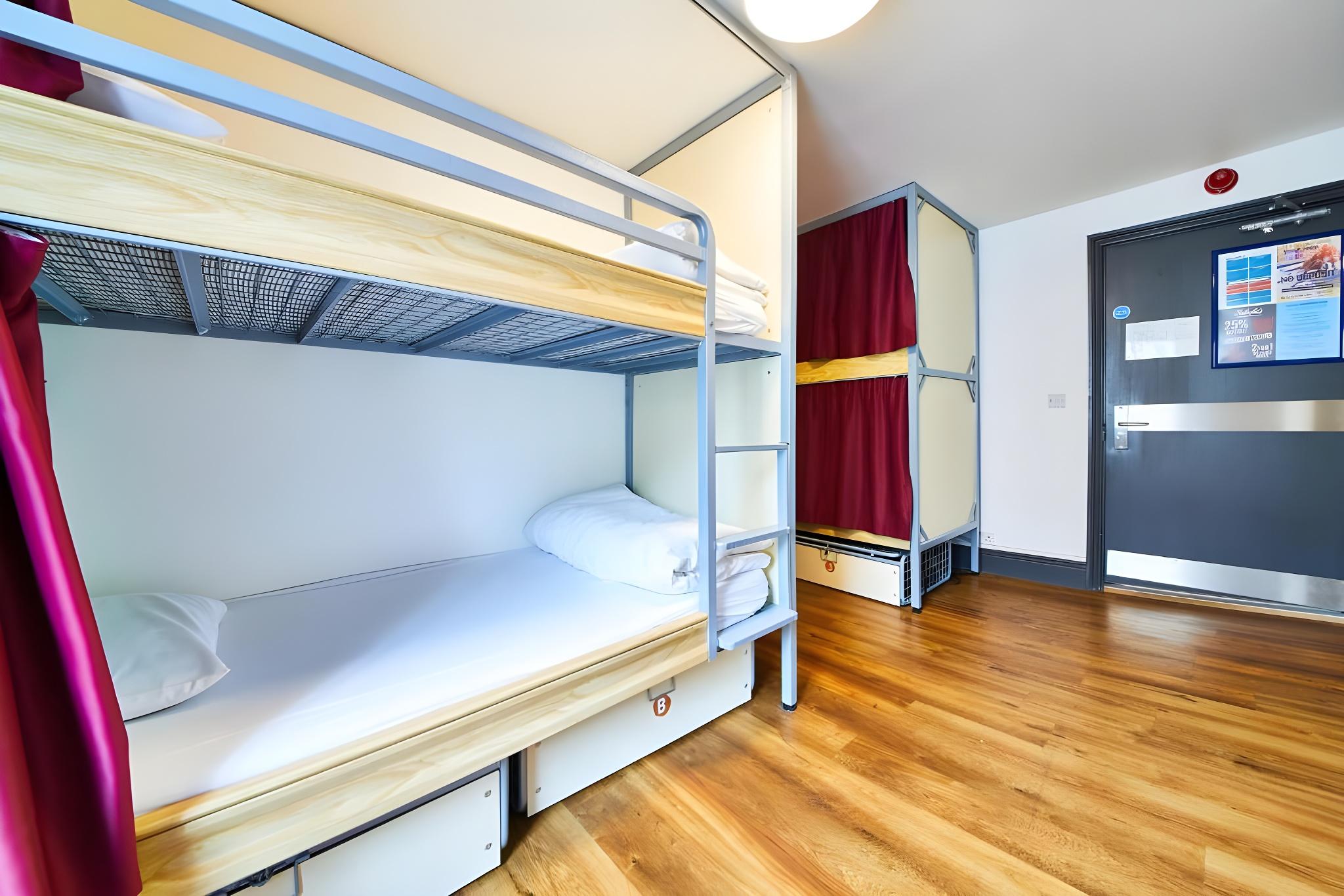 Female Dorm, Female Only, 10 Beds