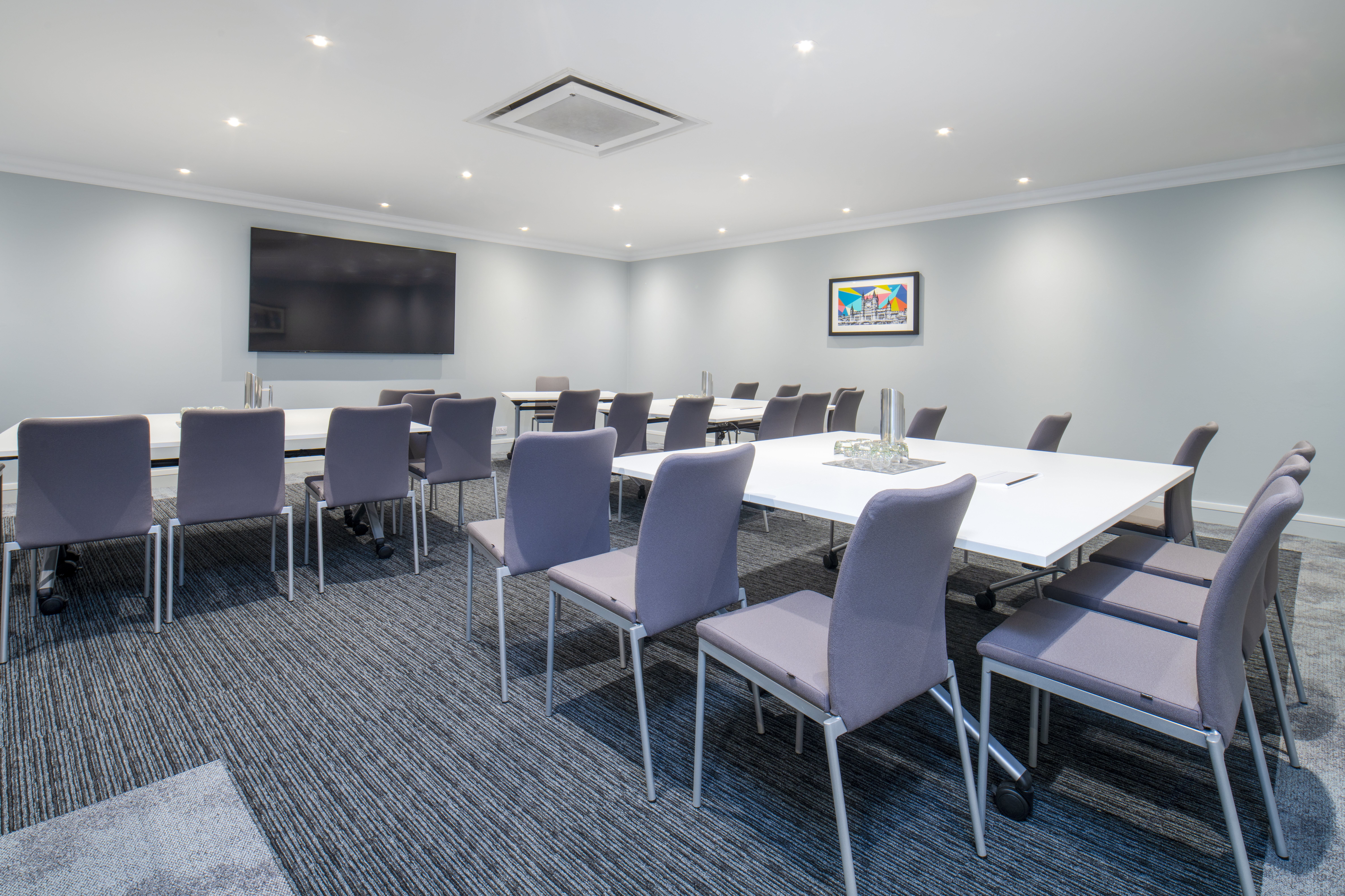 HOLIDAY INN BRISTOL FILTON 38/50