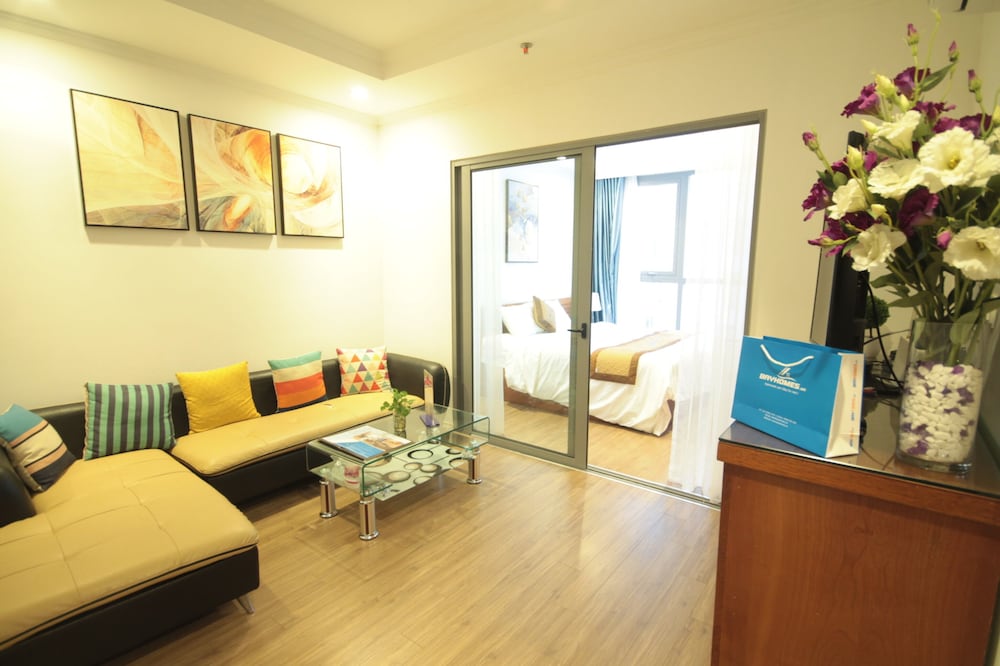 Bayhomes Times City Serviced Apartment 36/50