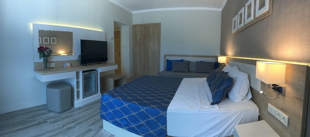 Fortezza Beach Resort 20/70