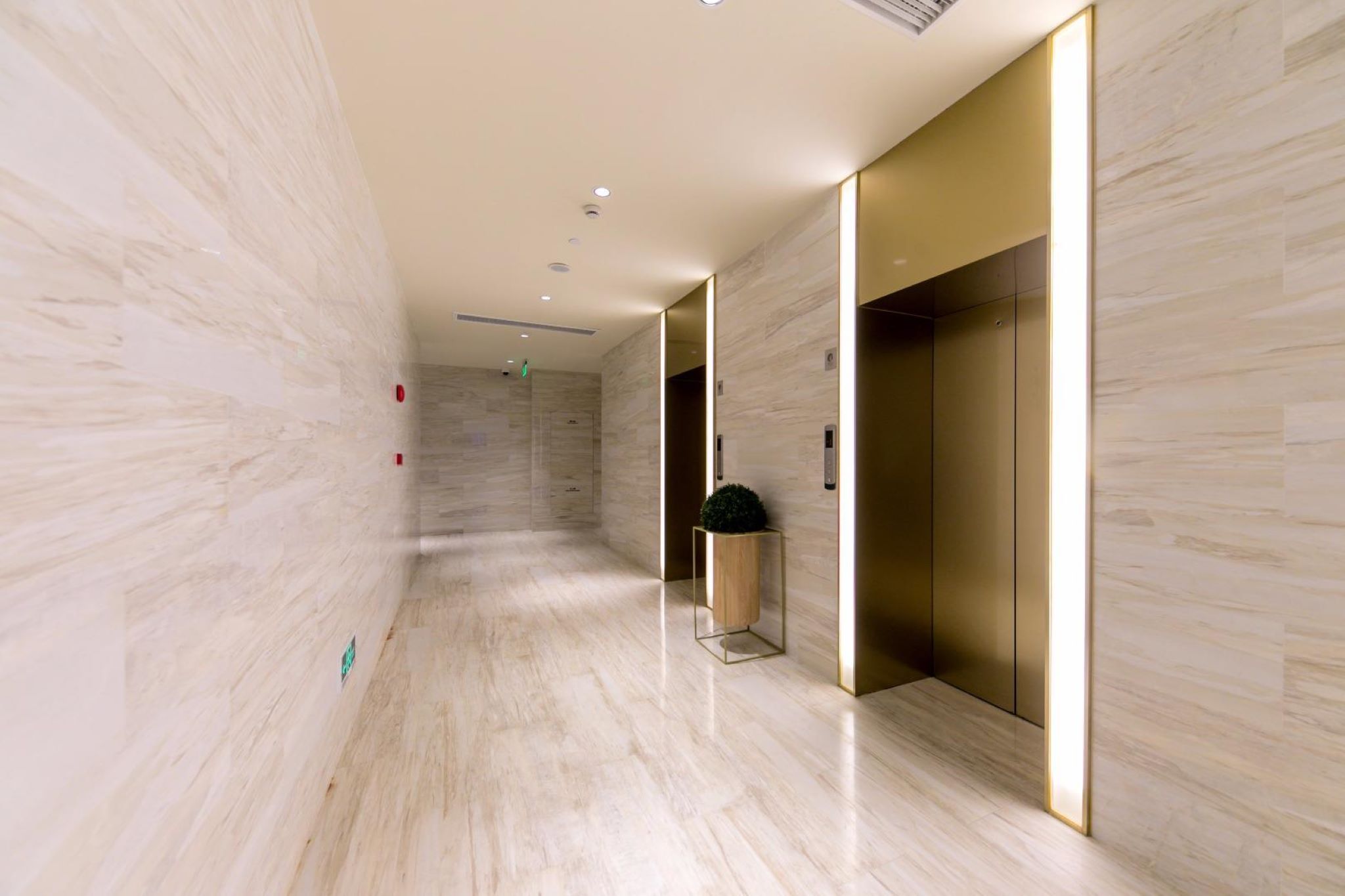 Ji Hotel (Shanghai Hongqiao Airport, Qixin Road) 14/18
