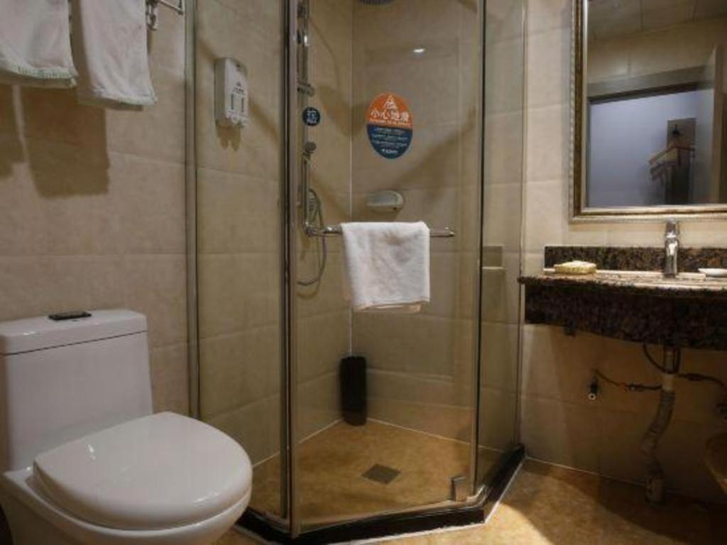 GreenTree Inn Liaoning Province Huludao City Xingcheng Shoushan Express Hotel 43/46