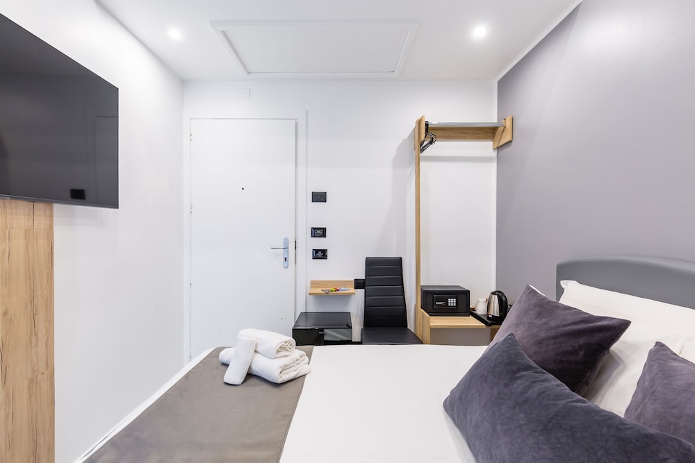 Sant Angelo Hotel 42/50