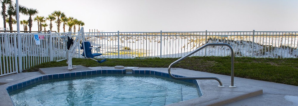 Destin Holiday Beach Resort 24/50