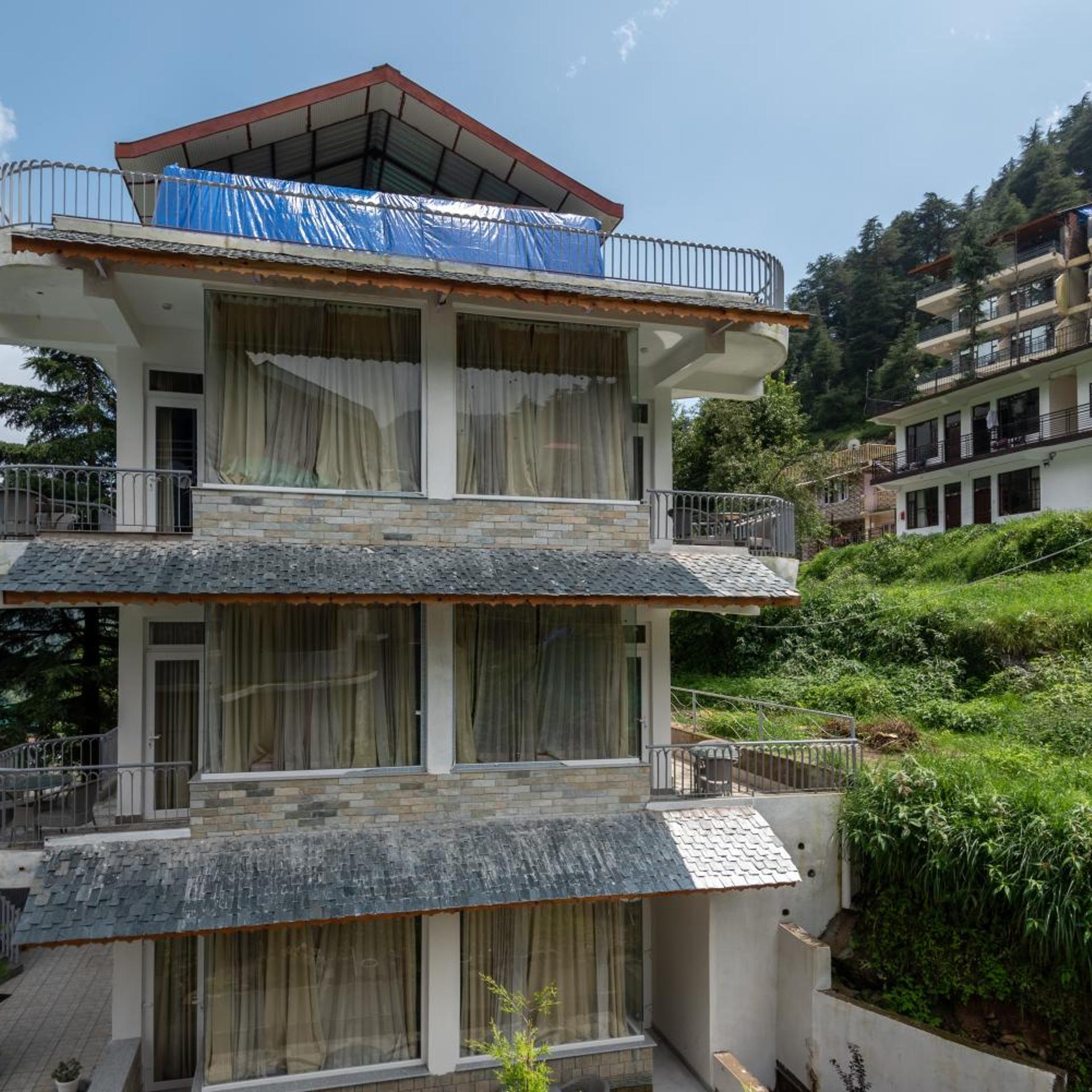 DLS Spring Valley Resort, Dharamshala 4/55