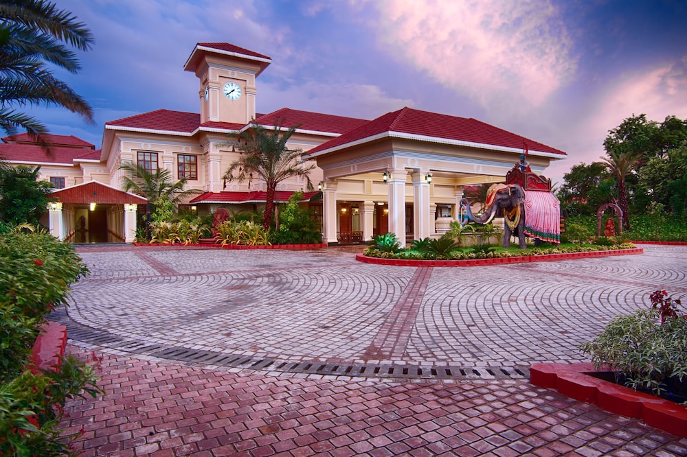 Regency Lagoon Resort 2/44