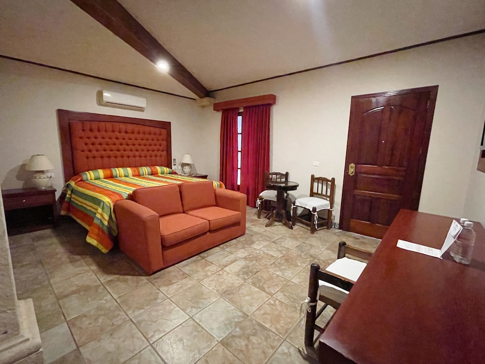 Hotel Santa Helena Plaza 13/42