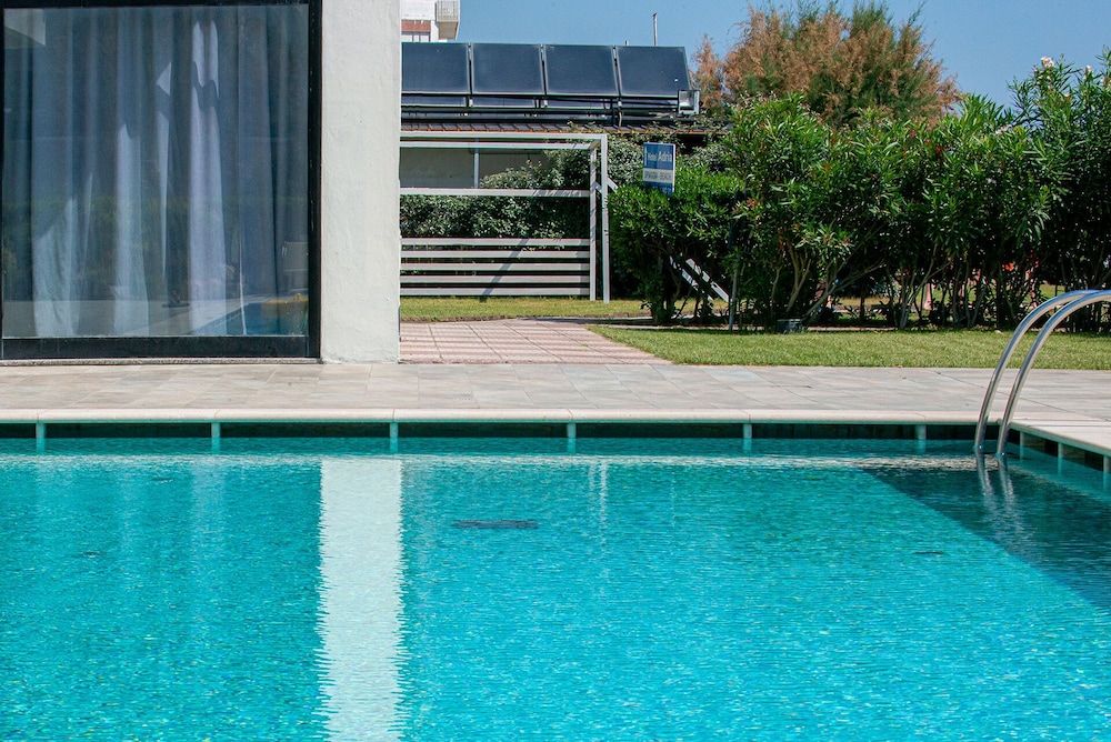 Hotel Adria 61/64